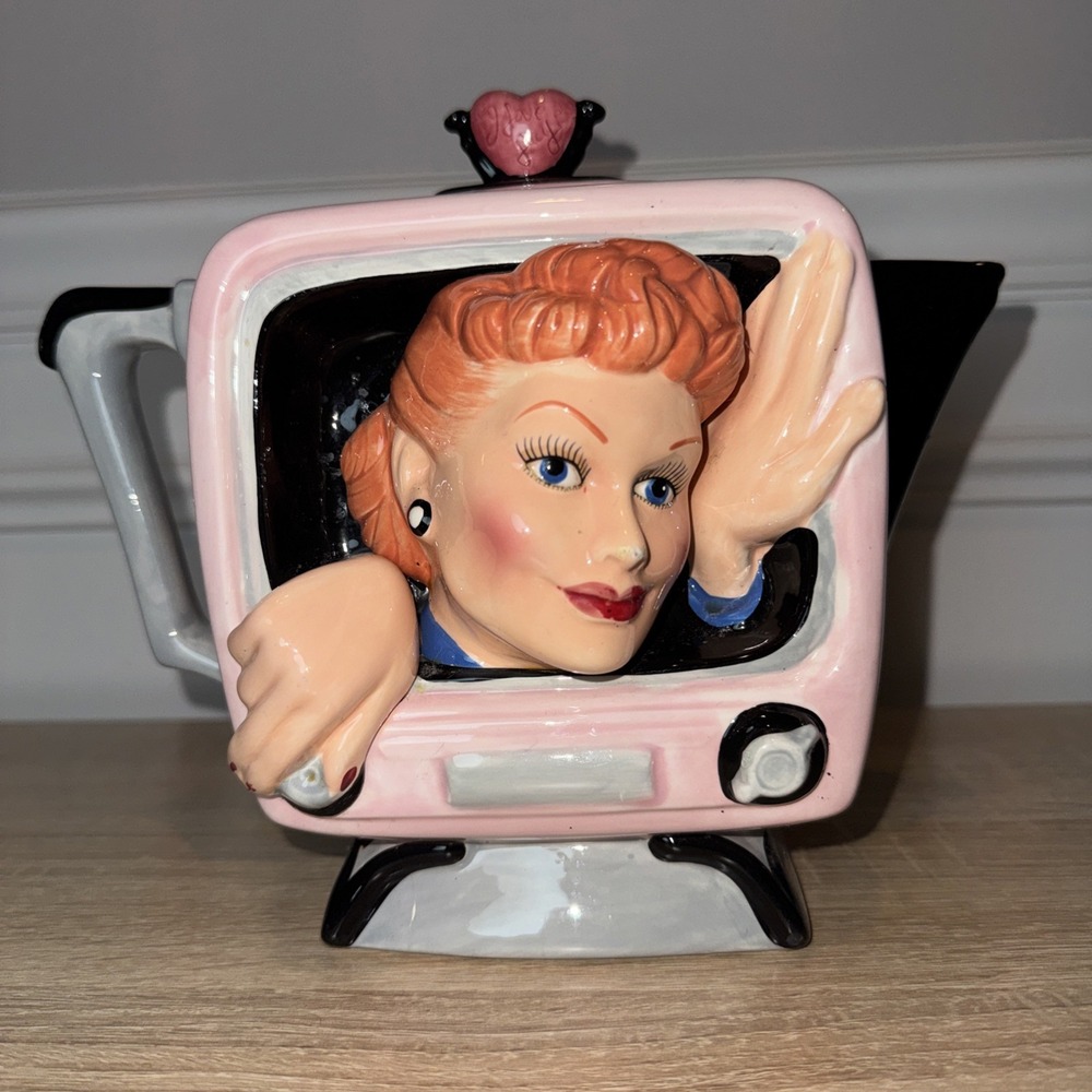 I Love Lucy 3D TV Ceramic Teapot Vtg 1996 Vandor Collector Lucille Ball *Chipped